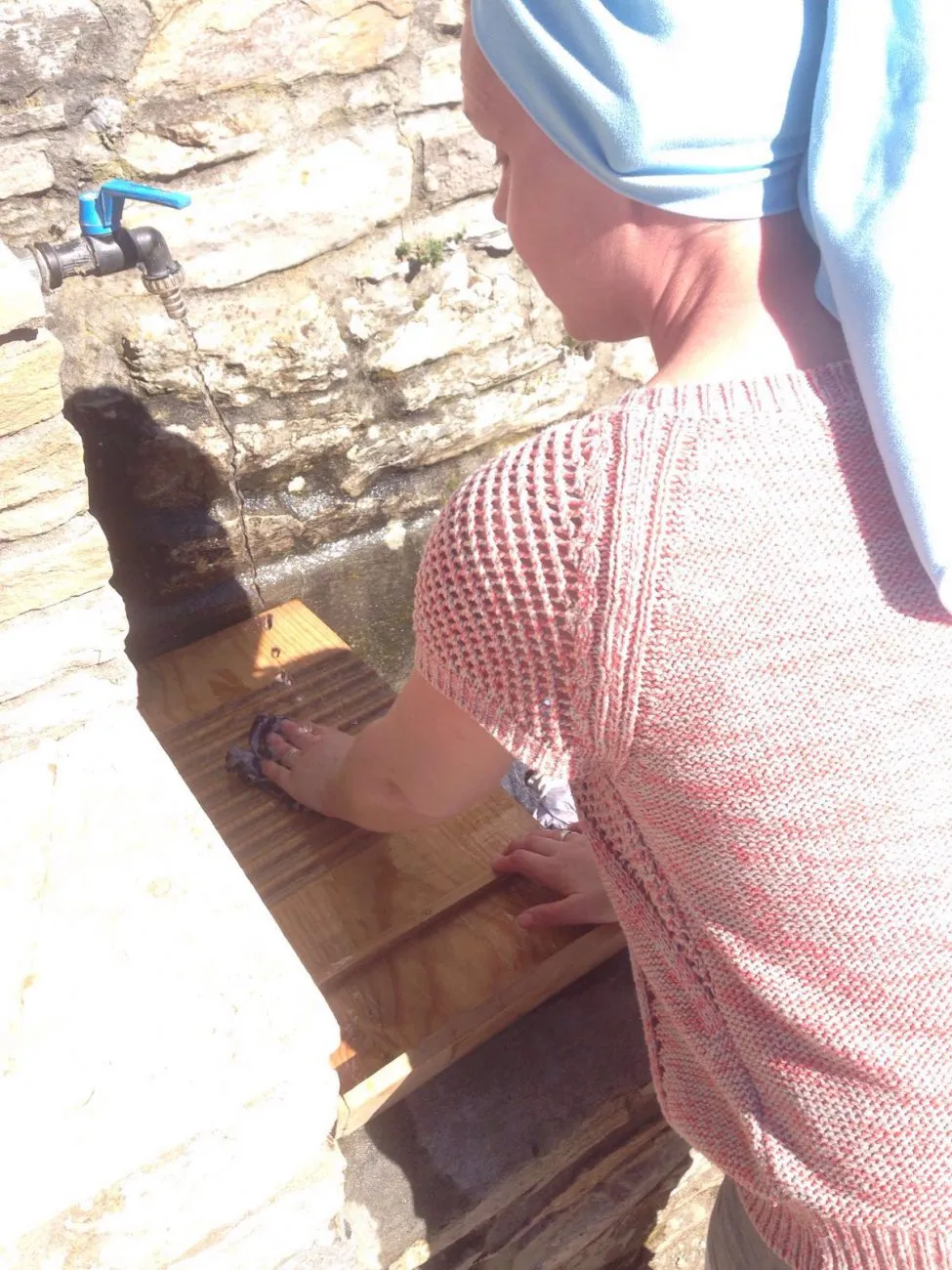 Wassen op de primitieve manier